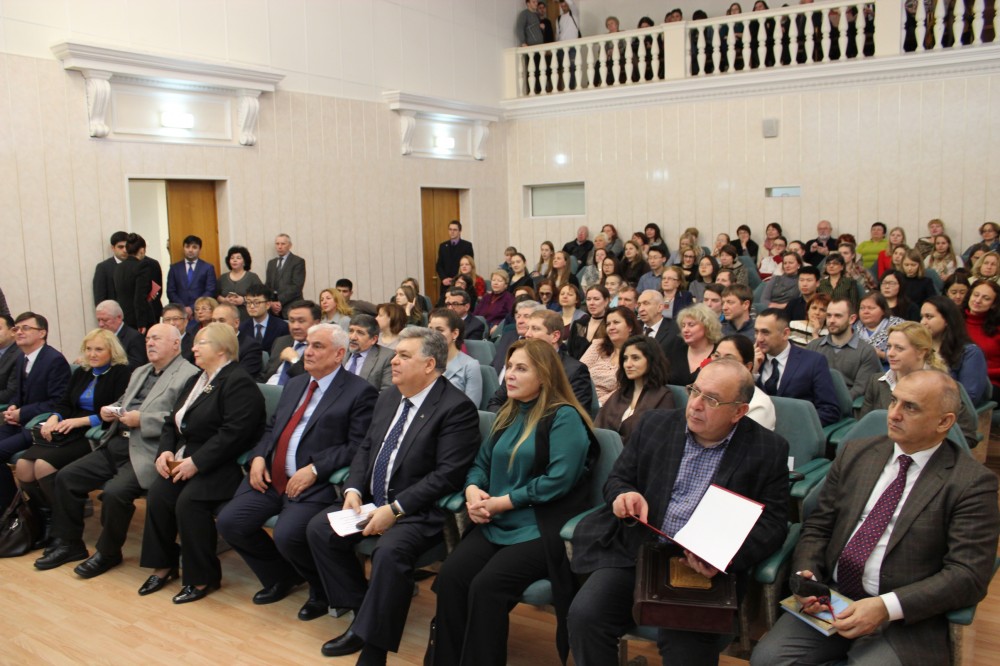 Minskdə Hüseyn Cavidin 135 illik yubileyi qeyd edilib