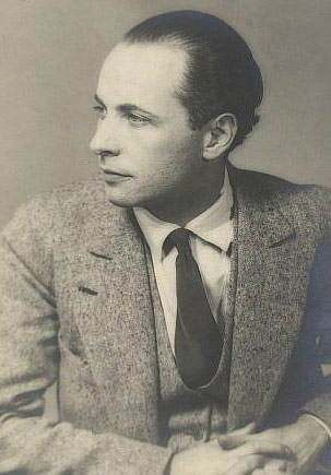 Lui Araqon - “Xoşbəxt sevgi yoxdu ki, bu xaraba dünyada...”