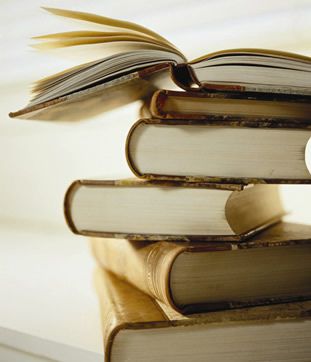 <span>Kamran İmanov: "Azərbaycanda kitab sahəsində piratçılıq 61 faizdən 25 faizə enib"</span>
