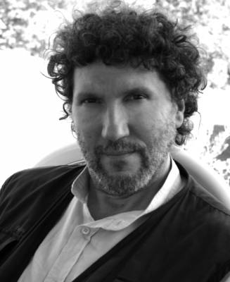 Antonio Ferrara - <span>Çay – Futbol Meydançasıdır I</span><br>