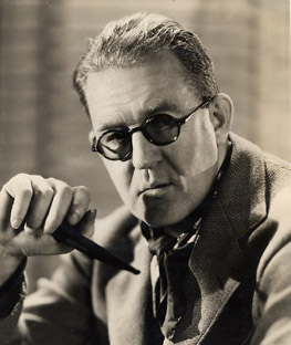 <span>Ayd</span><span>ın Dadaşov - </span><span>Kinosərgüzəştin nəhəngi</span>