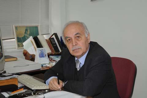 Dostumuz, ədəbiyyatımızın dostu - Yavuz Akpınar