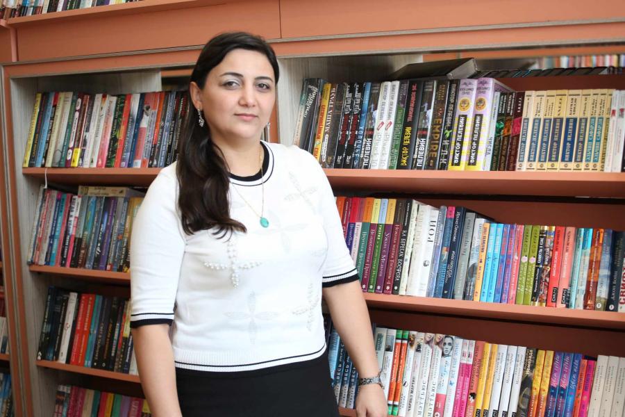 Gülnar Səma - Ulucay Akifin “Pul axtaranlar”ı