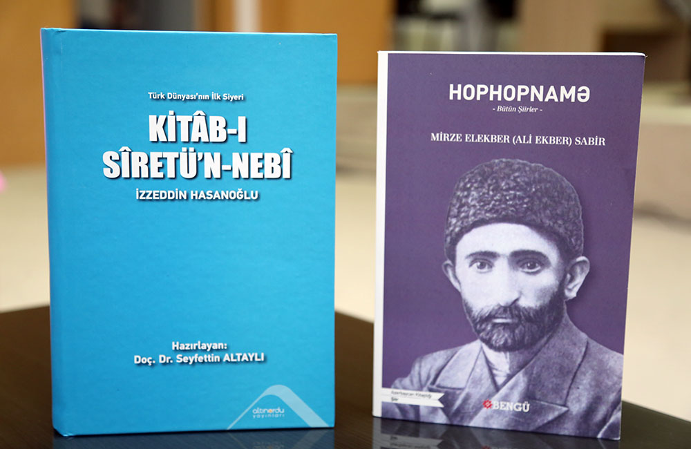 İzzəddin Həsənoğlu və Mirzə Ələkbər Sabirin Türkiyədə nəşr olunmuş kitablarının təqdimatı olub